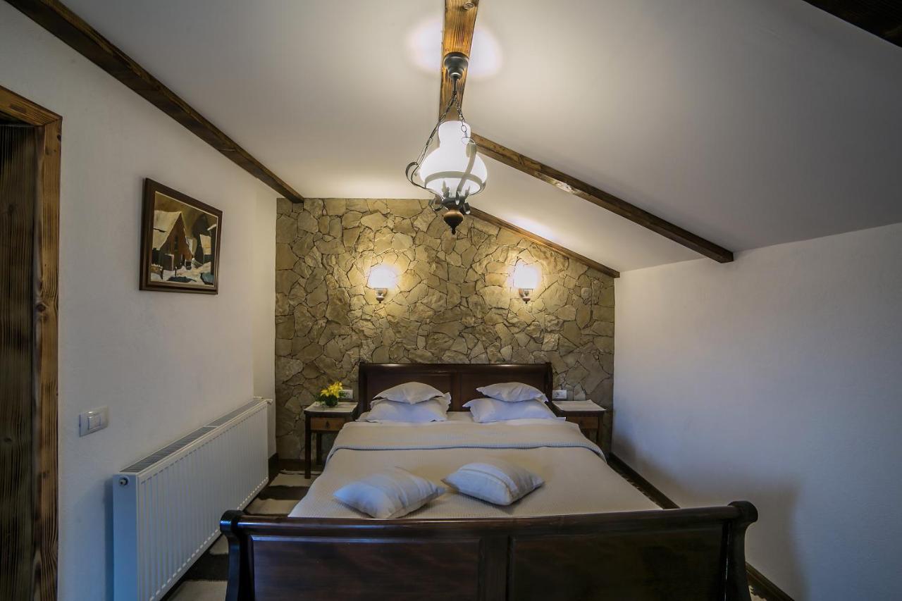 Casa Verde Voroneț Eksteriør billede